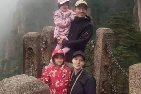 算命的说你有一个爸一个妈