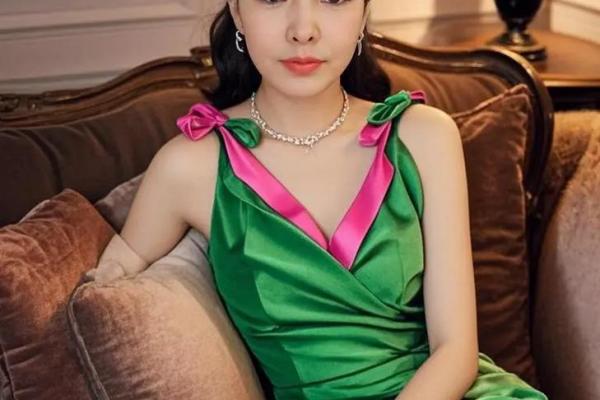 交往中天生就带有一种贵气的血型女