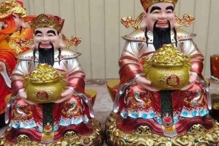 财神财神家里位置，财神在家里的摆位？