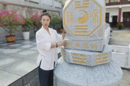 风水师为客户看房子好不好