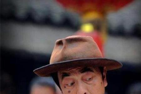 八字胡图片