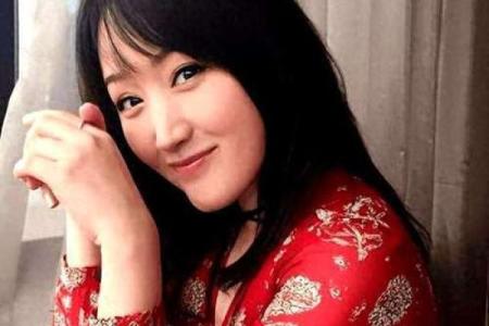 杨钰莹八字