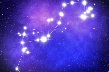 八字星辰