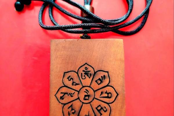 风水角度女人身体弱带什么辟邪物品
