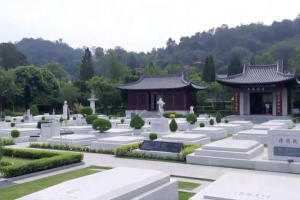 人死后如何选择好的风水墓地