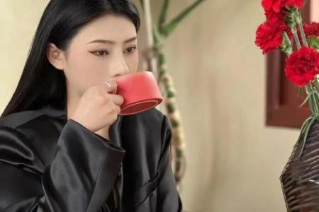 不想算命的女人
