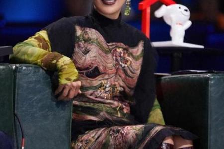 八卦命理！那英的八字命理还能走红多久？