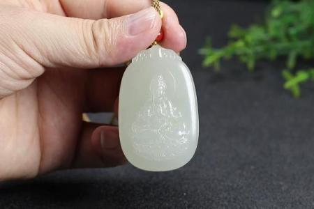 男士佩戴观音吊坠到底好不好呢