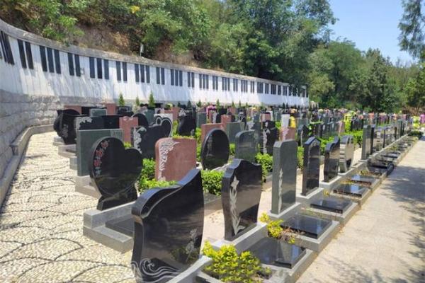 离公墓2公里房子风水 离公墓多远不能住人