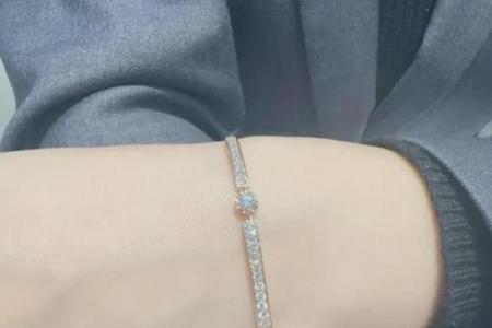 心理测试：4款手链，选一个，测试下半年你会遇到哪方面的贵人？