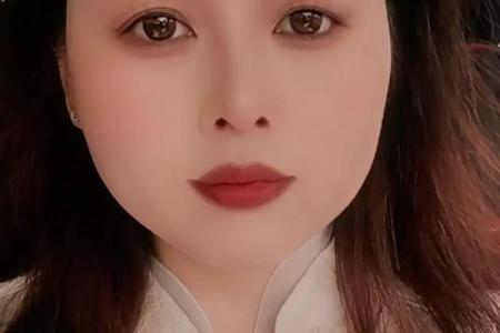 人脸拍照算命女